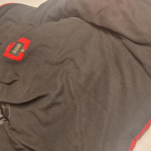 Heavy Winter Coat - Picture 2 of 9